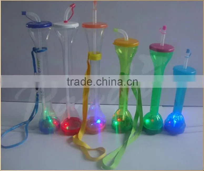 Hotsale led light in the dark plastic beer drinking yard glass