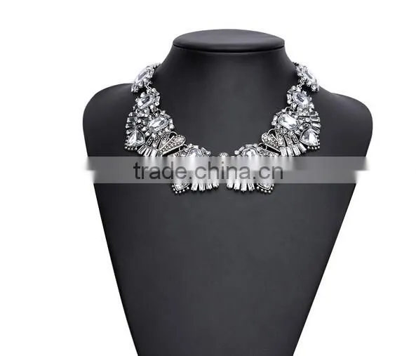 Alloy Flower Crystal Acrylic Hot Fashion Women Jewelry Necklace Chain Statement