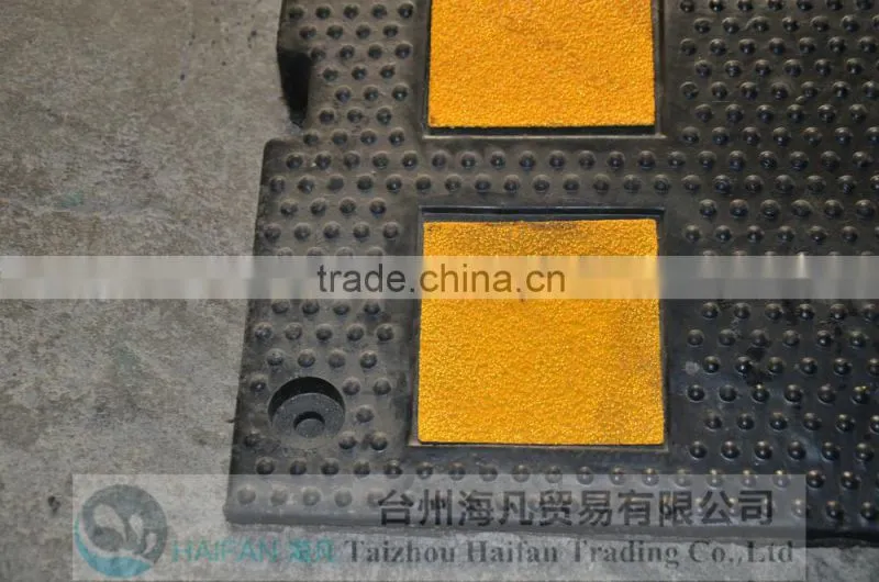 500*600*50mm Traffic Removable High Quality Speed Hump/ European standard High strength road speed bump for safety