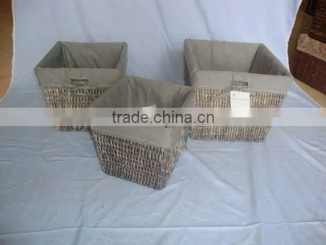 set storage basket