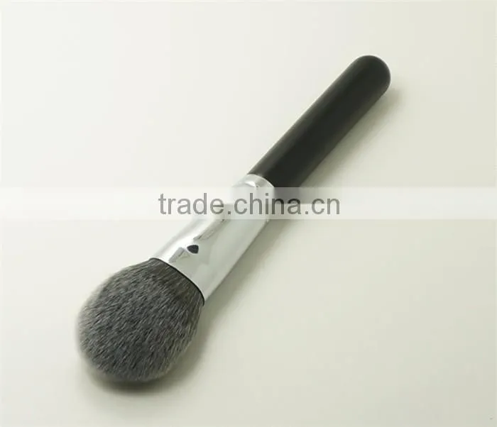 Wooden Handle Cosmetic Powder Face Brush for Make Up