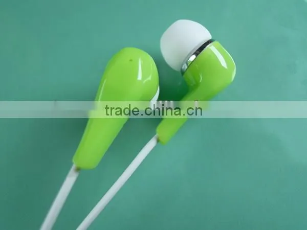 wholesale High quality in-ear mobile phone black earphones