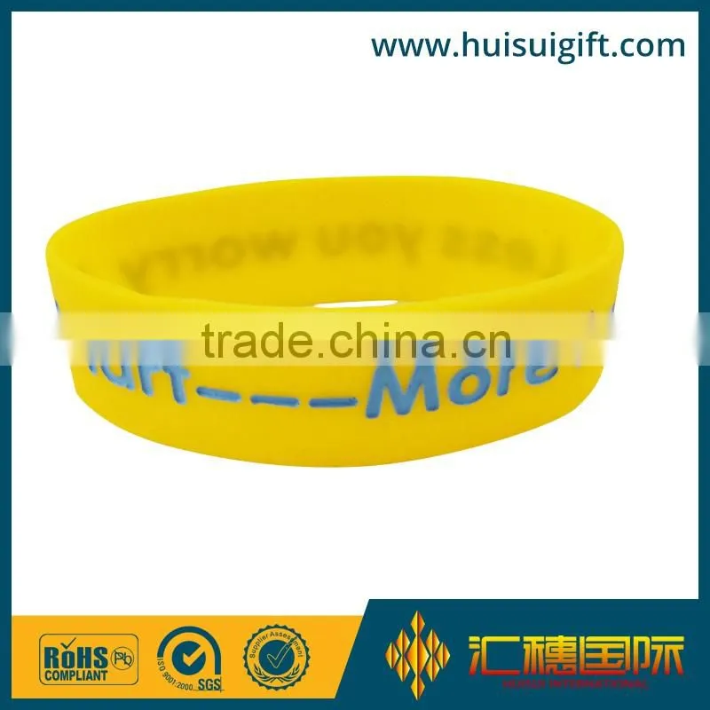 Cheap custom design gleamy silicone custom bracelet