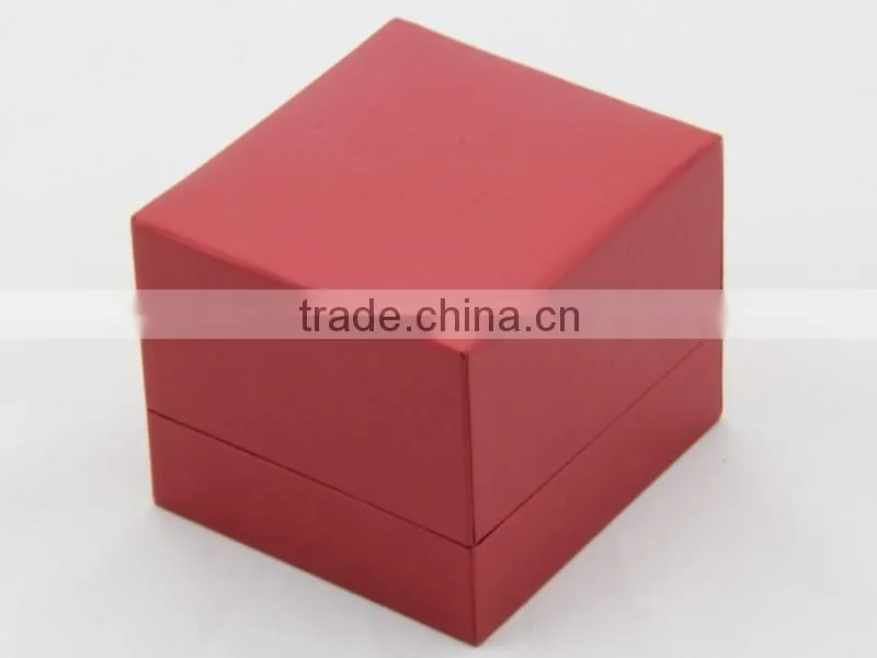 Wholesale red paper jewelry boxes custom printed logo cardboard box for jewelry