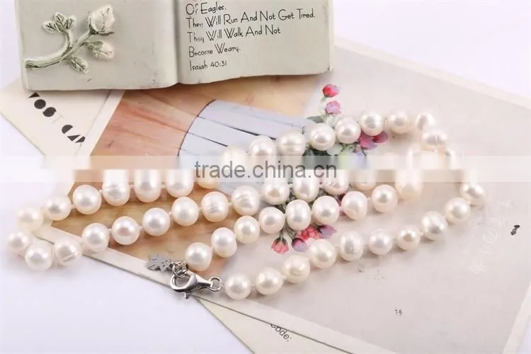 Graceful !Charming ! Fashion design ! latest natural white pearl necklace for christmas