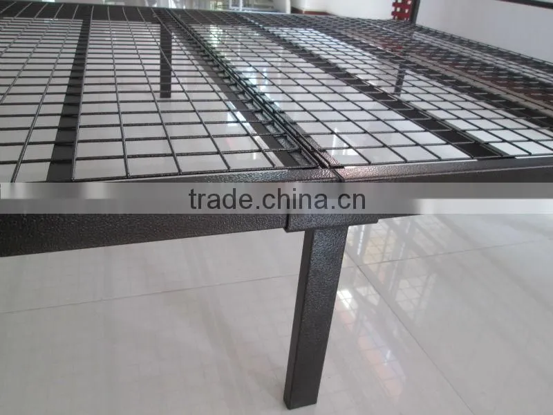 eloquent queen size iron metal bed