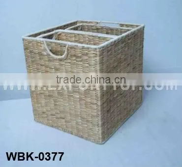 Set of 3 water hyacinth oval shape baskets