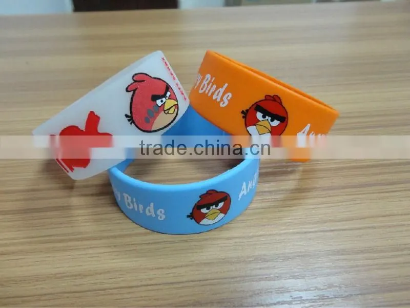 Fashion sport simple design wide wristbands silicone bangles
