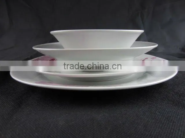 16 pcs dinnerware set with pig pattern decal
