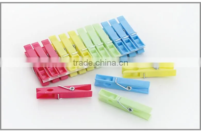 fashional design best price plastic clothes peg/clip XY9998
