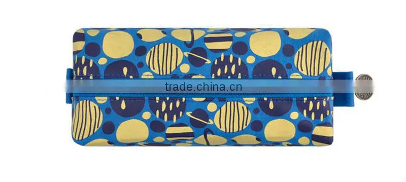 Square printed cartoon makeup bags waterproof hanging toiletry bag cute makeup bags