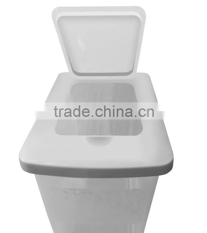 2015 new 30L Plastic pet chow container storage box dog food container