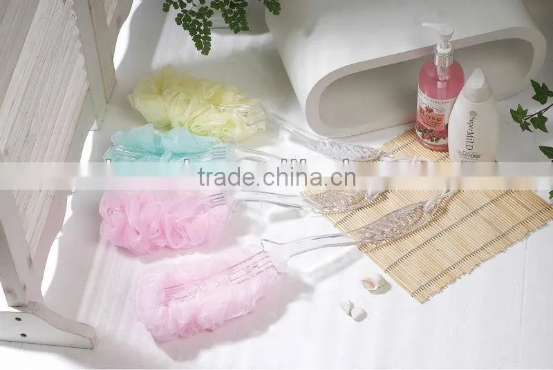 2013 Newest Promotional Multicolor Body rubbing Ball PE Mesh Bath sponge with handle,bath brush