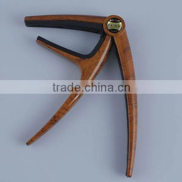 Factory Directly Wholesale Color Custom Guitar Capo OEM/ODM Accepted