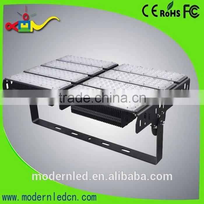 outrdoor thunder and typhoon proof stadium led light 150w led shoe box light