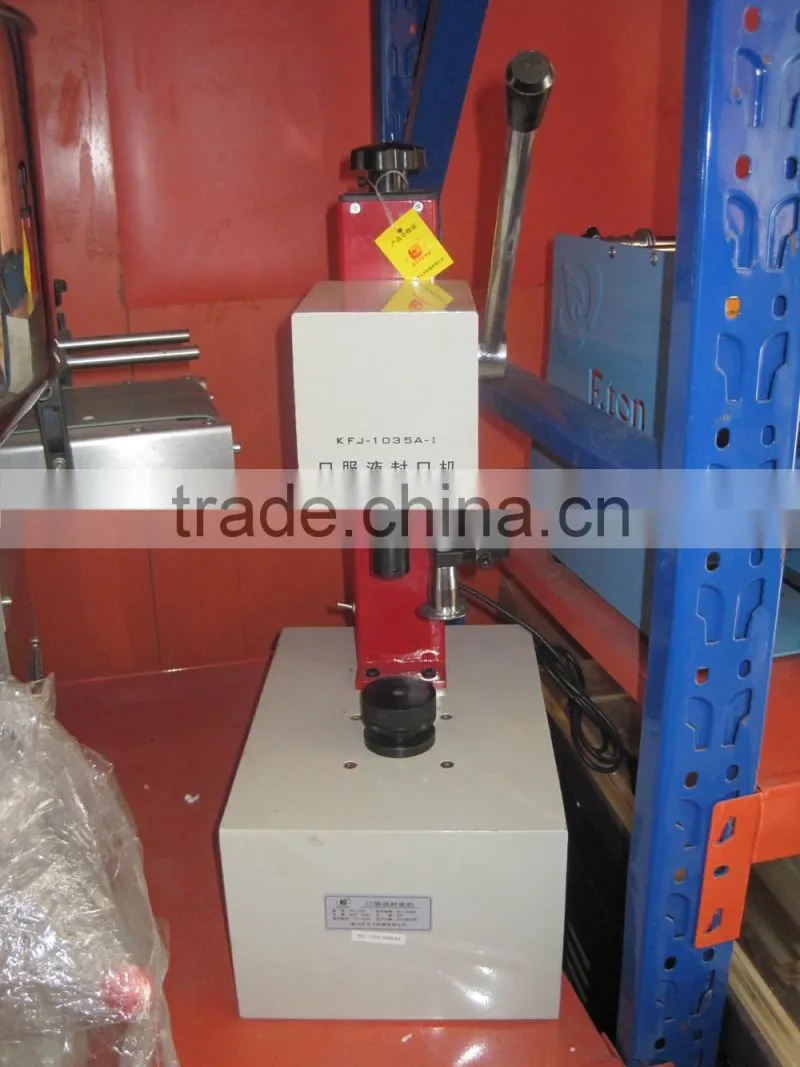 2015 China Supplier Wholesale Best Quality Close The Bottle Cap Machine