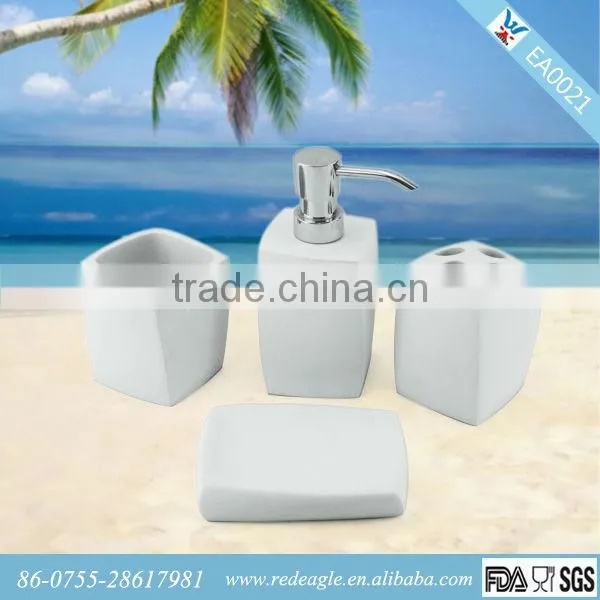 EA0057 Bath Accessory Toilet Brush Holder Tumbler Toothbrush Holder Soap Dish Soap Dispenser