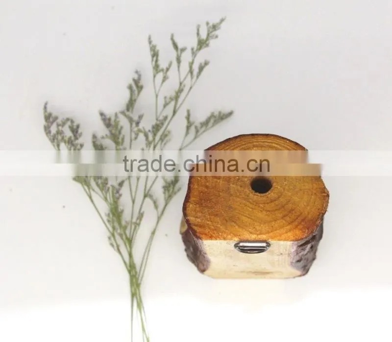 Wooden Flower Holder with Hanger, Wooden Wall Flower Holder, Eco-friendly Flower Holder