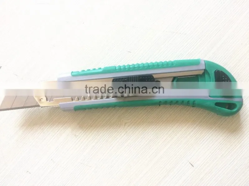 BERRYLION 3pcs blades utility knife for box and wallpaper with rubber coat