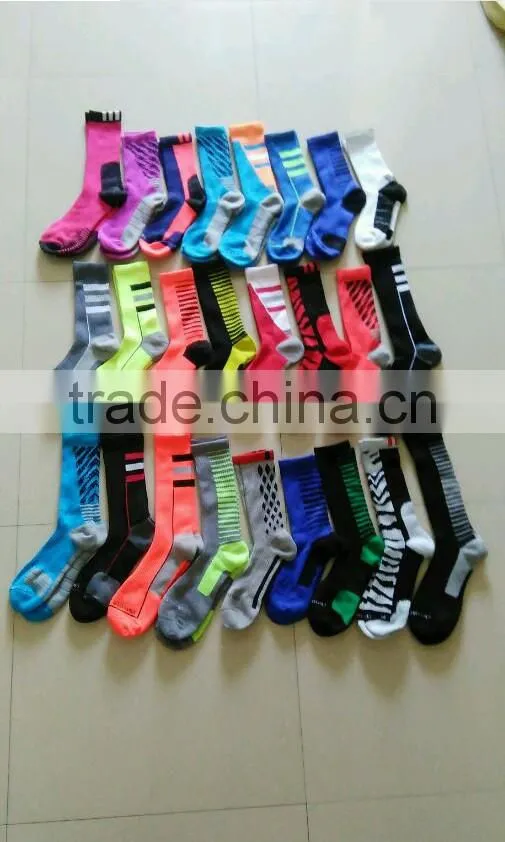 sport socks custom logo anti-slip basketball socks