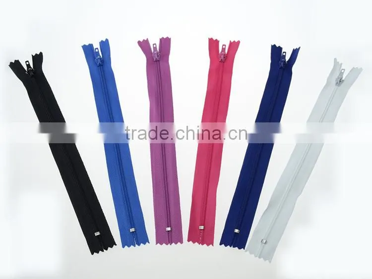 High Quality Colorful Long Chain Clothes Nylon Zipper Close-end Custom Nylon Zipper
