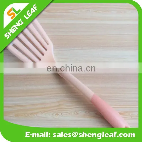 FDA Silicone slotted scoop / silicone spatula