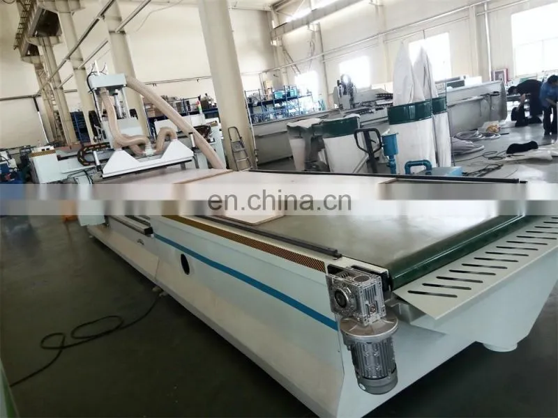 MM-1325 automatic loading and unloading automatic 3d wood carving cnc router wood turning machine