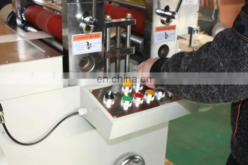 die cutting and creasing machine