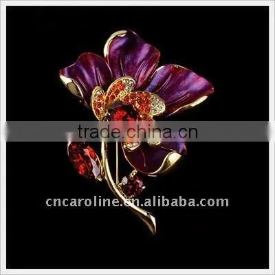 2012 New Design Vintage Flowery Large Crystal Brooch