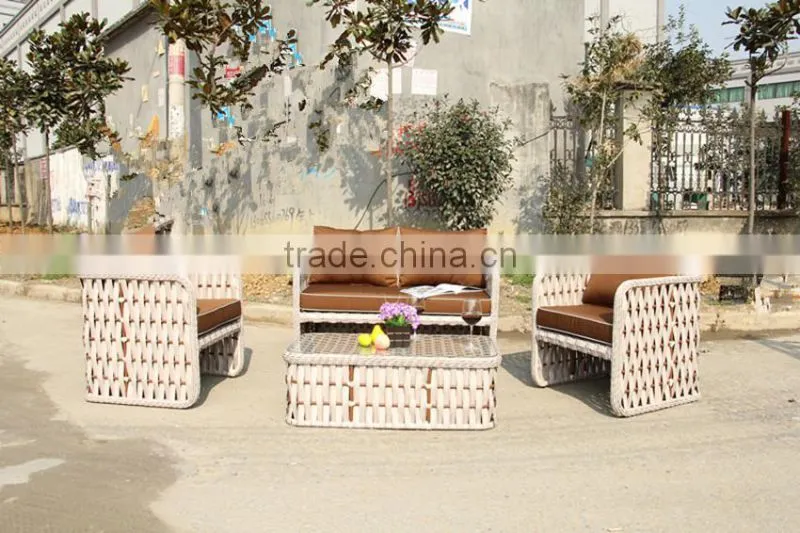2016 NEW DESIGN WIDE FLAT WICKER CHAIR