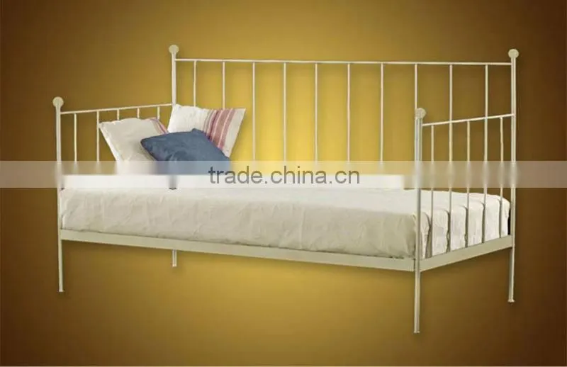 metal daybed 2013