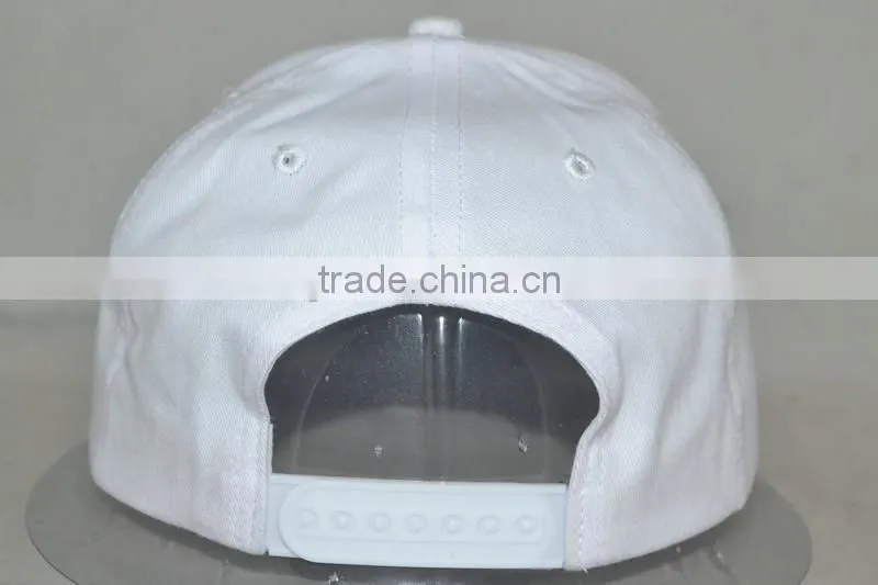 Guangzhou professional custom 100% cotton white hat factory Famous auto brand baseball cap