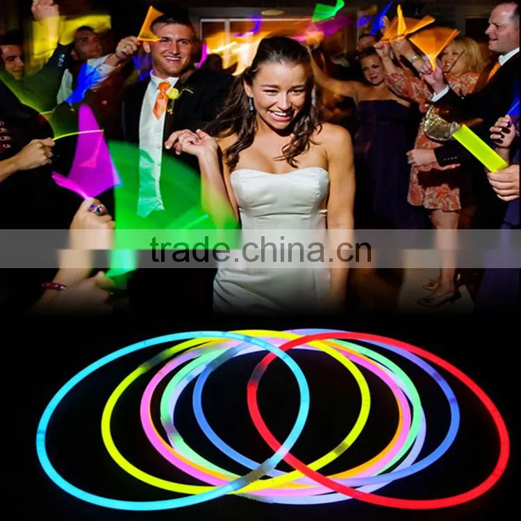 Custom Logo Printing Glow in the Dark Necklace for Wine Bar & Party