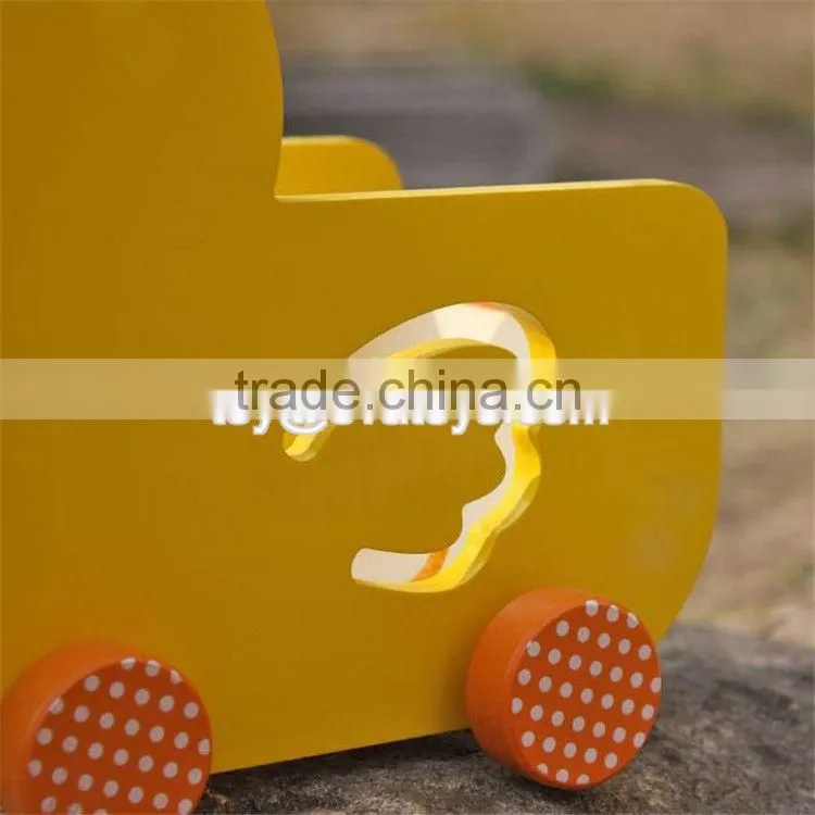 New design lovely duck shape wooden pull car toy for toddlers W05B158