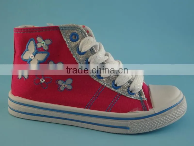 Fashion canvas shoes wholesale in Guangzhou