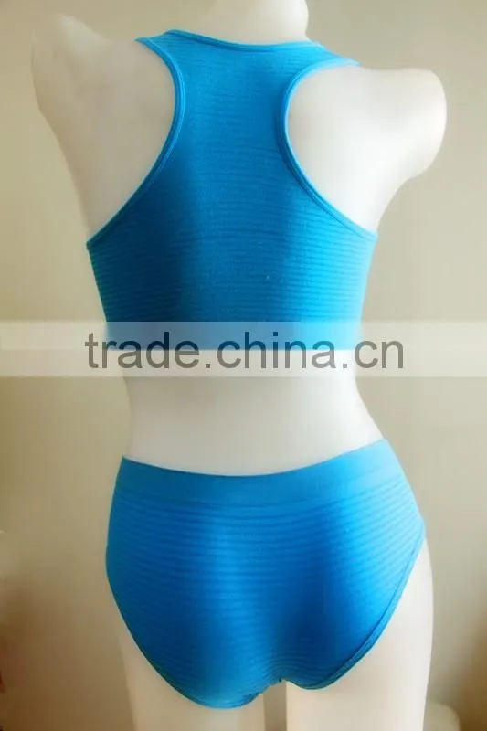 Hot selling yoga sports seamless tube bra set simple design