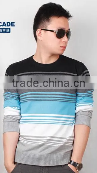 Men Casual Stripe Round Collar Sweaters