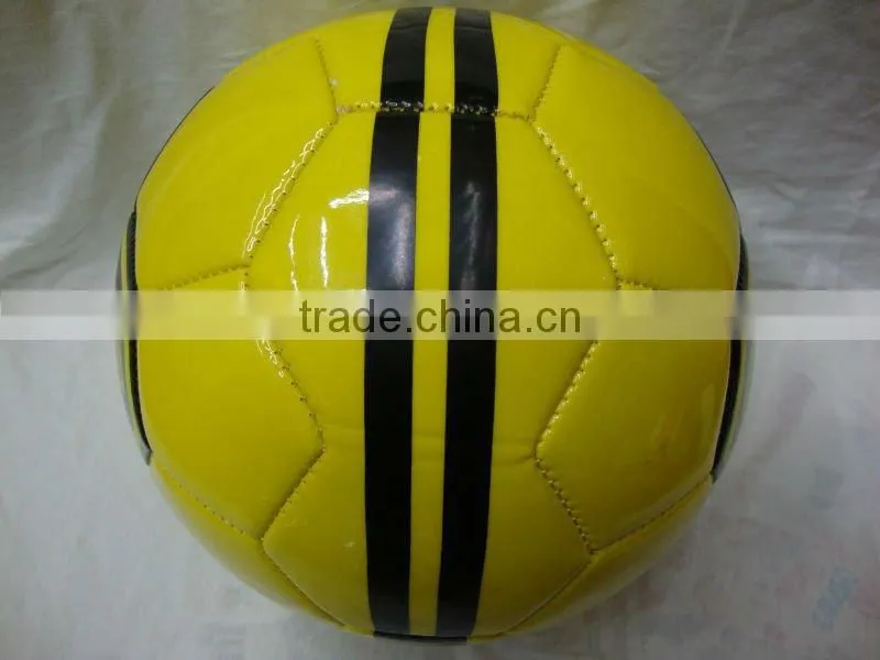spain promotional socer ball size 5 high shiny metallic material