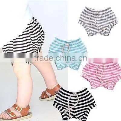 New Arrival Baby 100% Cotton Ruffle Shorts Cute Kids ruffles Pants Baby Pants For Baby Girl Trousers