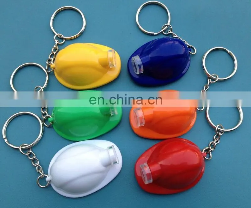 MCH-2273 New arrival wholesale cheap hlemet safely hat keychain helmet safely LED hat keychain