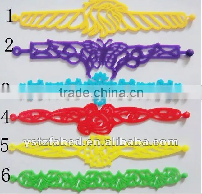 Fashion hollow silicone bracelets