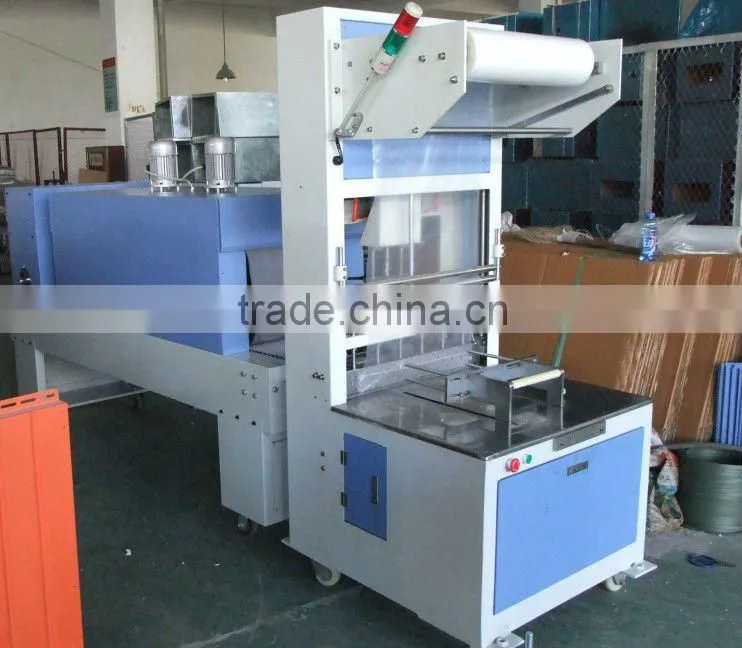 Water bottle packagingBSD6040 PE shrink film heat shrink machine