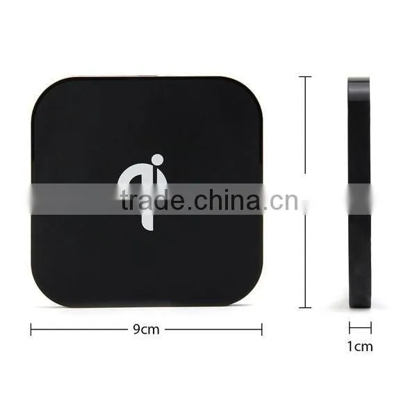 Portable Q8 QI Wireless Charger 2 USB Port Moblie Phone Charging Pad For iPhone Samsung HTC
