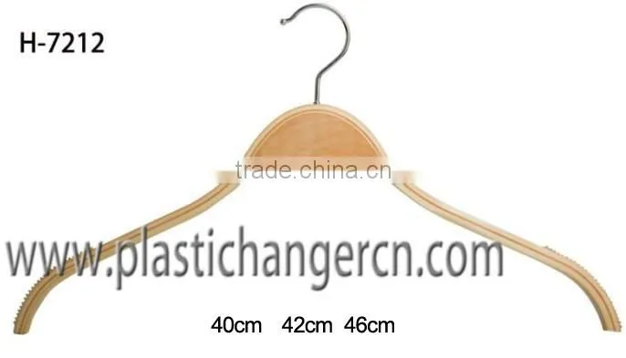 high quality wooden coat hanger, quality clothes hanger