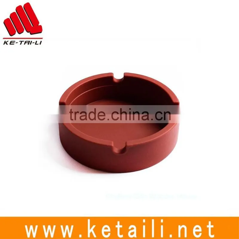 Wholesale cheap custom different kinds portable waterproof silicone ashtray