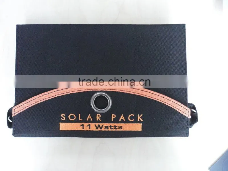 2016 New Arrival Outdoor 11W High Efficiency Solar Panel Solar Power Backpack for Cycling