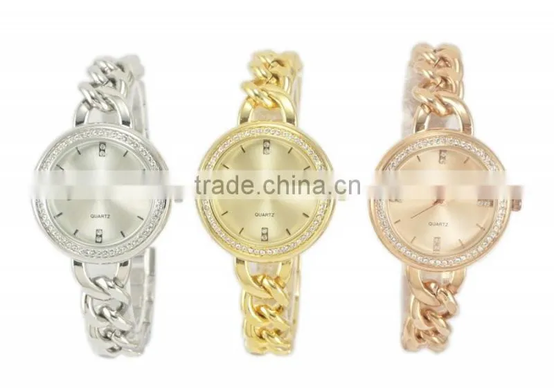 Women's elegant chain bracelet quartz three colors good plating custom made watches