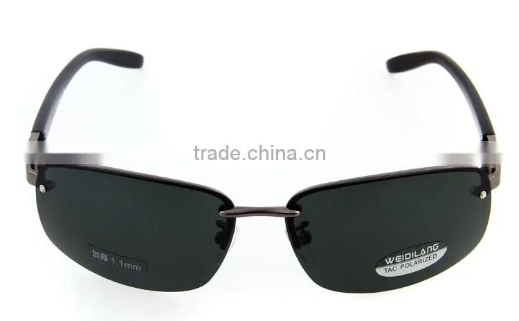 Black plastic frame tea color lense polic sunglasses new design