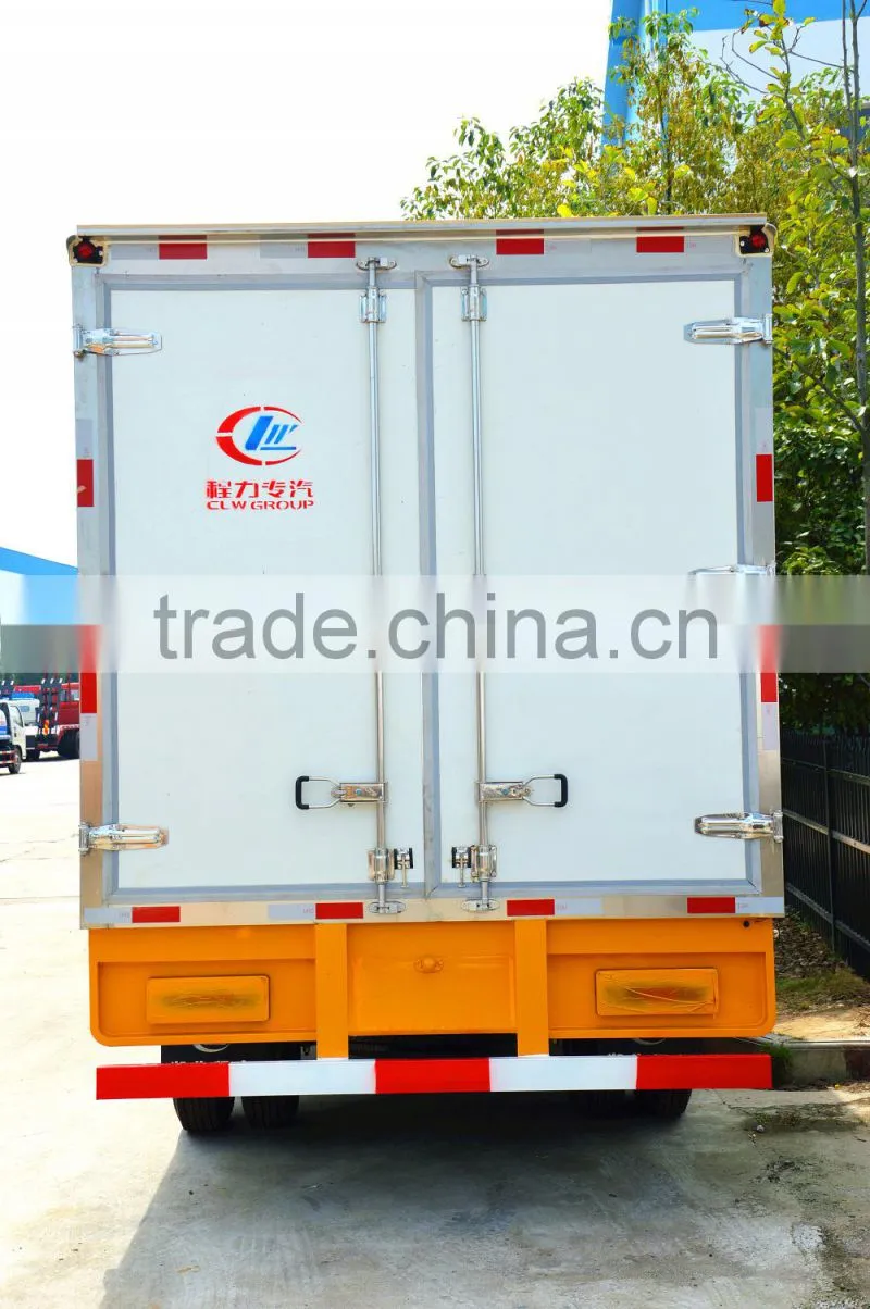 JAC small 5Ton meat hook refrigerated truck