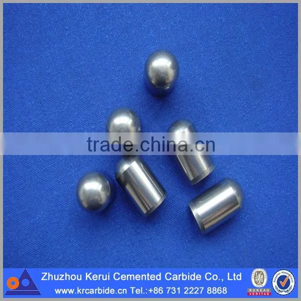 Cemented carbide insert mounted on snow blades for snow removal